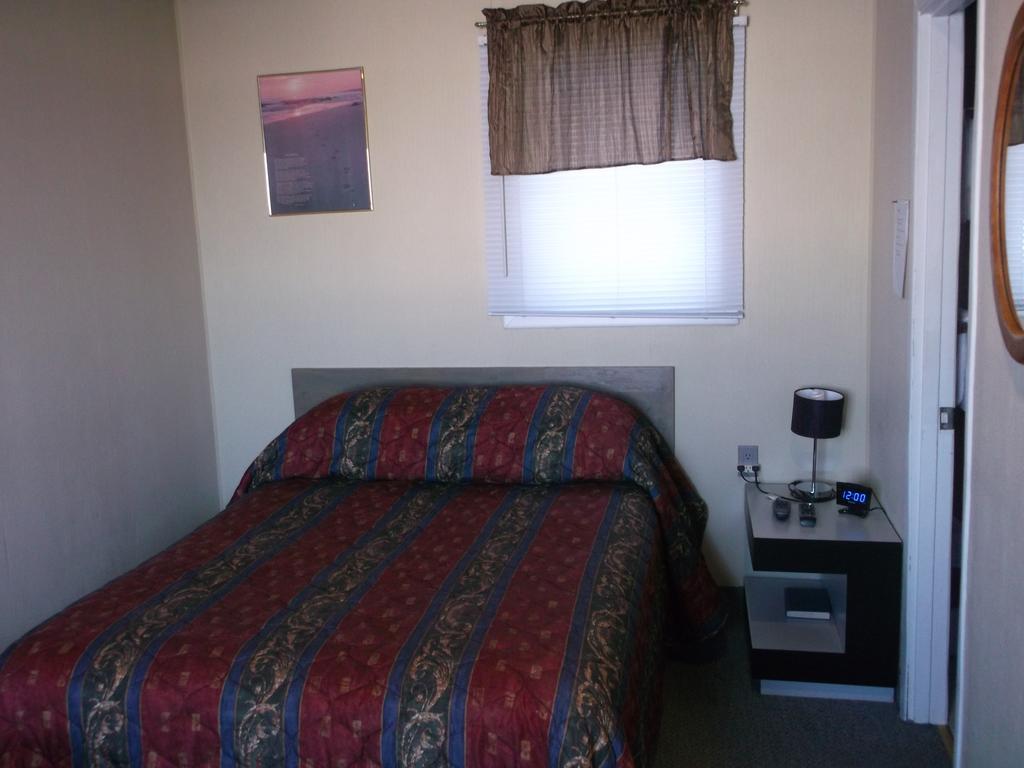 Haileybury Beach Motel Kamer foto