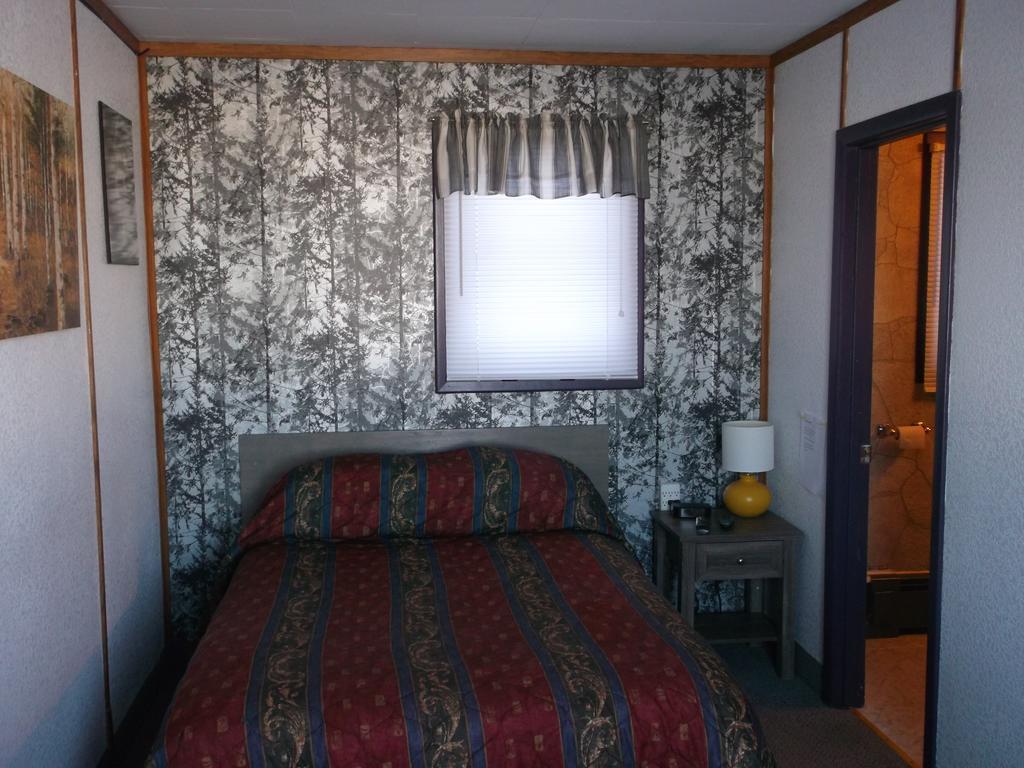 Haileybury Beach Motel Kamer foto