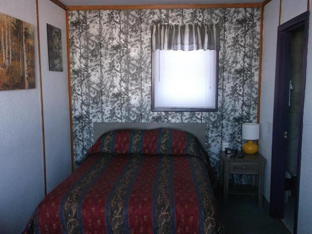 Haileybury Beach Motel Buitenkant foto